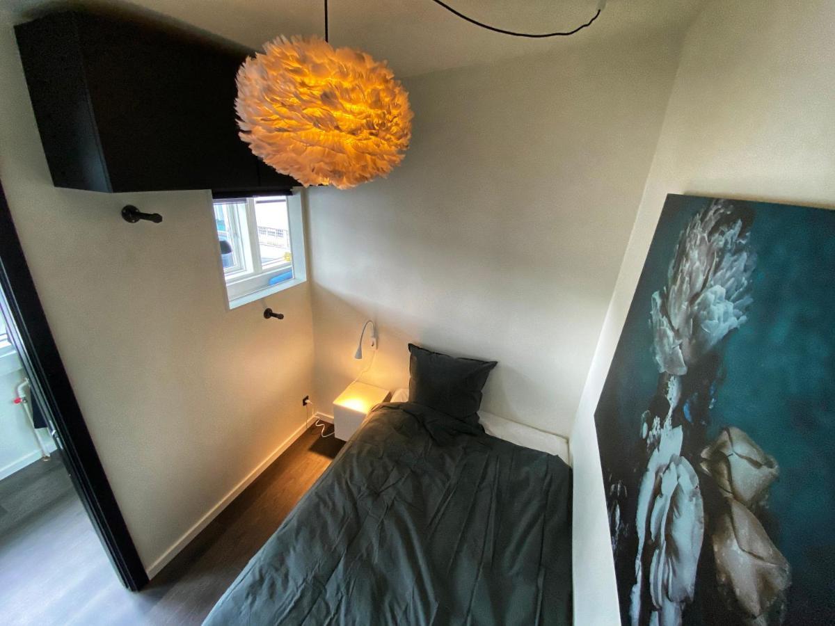 Broncks Apartment 2 - Modern 2-Bedroom In The Heart Of Torshavn Exterior photo