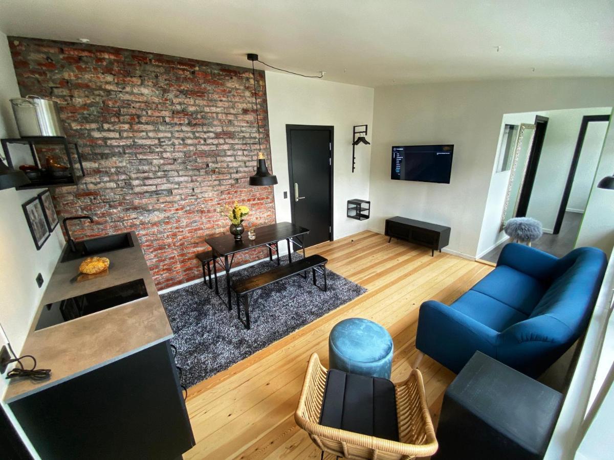Broncks Apartment 2 - Modern 2-Bedroom In The Heart Of Torshavn Exterior photo